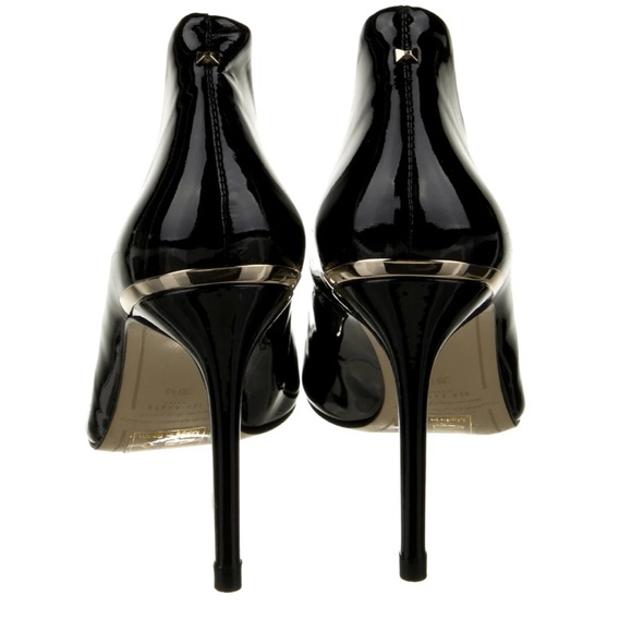 EUC TED BAKER
Patent Leather D'Orsay Pumps - Picture 2 of 4